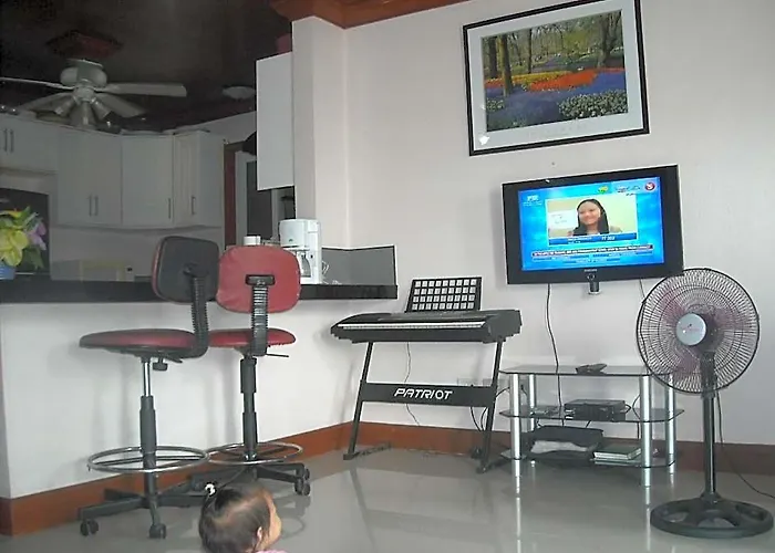 Ch Guest Hostel Cebu